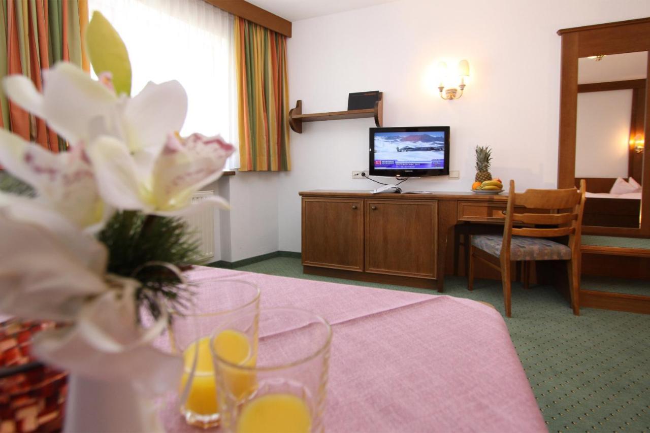 Hotel Haus Hohenfels Obergurgl Habitación foto